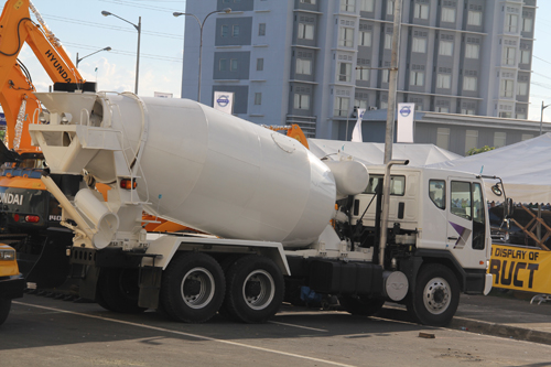 concrete mixer truck.JPG